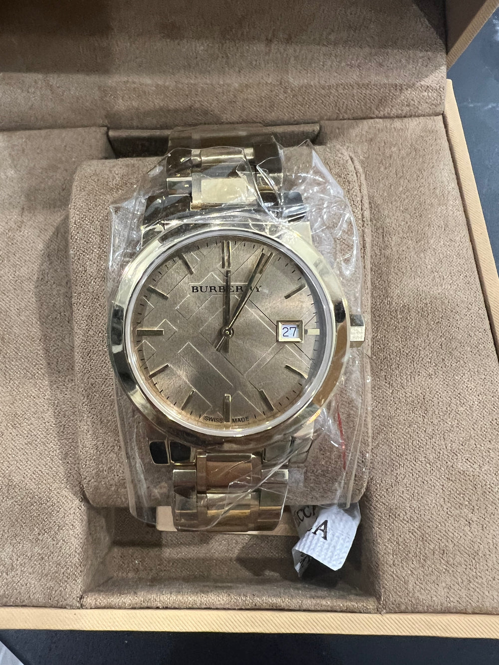 Burberry The City Gold Dial Gold Steel Strap Watch for Women - BU9134