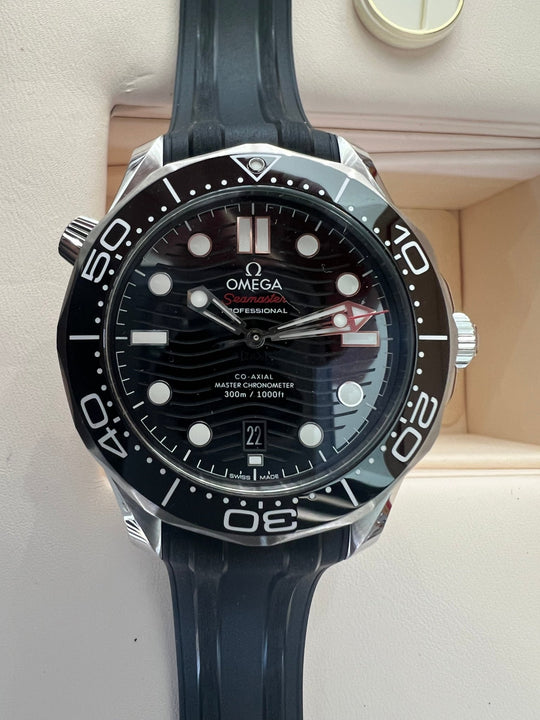 Omega Seamaster Diver Men Watch 2025 - Lc Watches