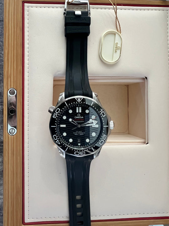 Omega Seamaster Diver Men Watch 2025 - Lc Watches