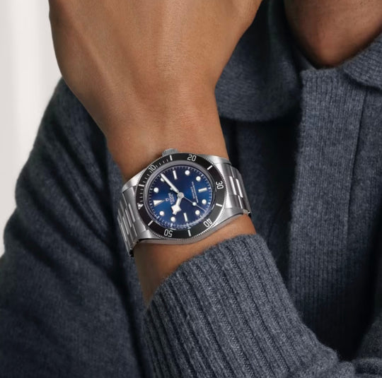 Tudor Black Bay 68