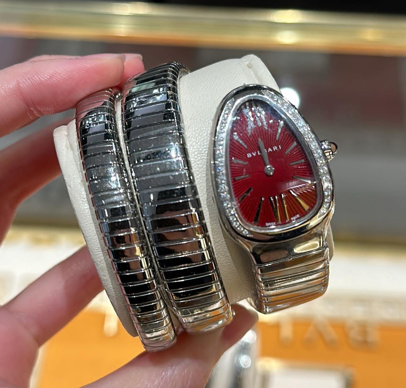 Diamonds ☆BVLGARI☆ SERPENTI ウォッチ RED♪ Bvlgari Serpenti Tubogas Double Red Lacquered Dial Ladies Watch